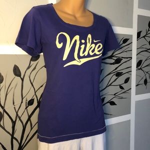 Nike T-Shirt